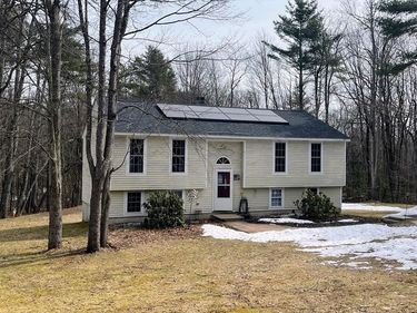 30 N Fitzwilliam Rd, Royalston, MA 01368
