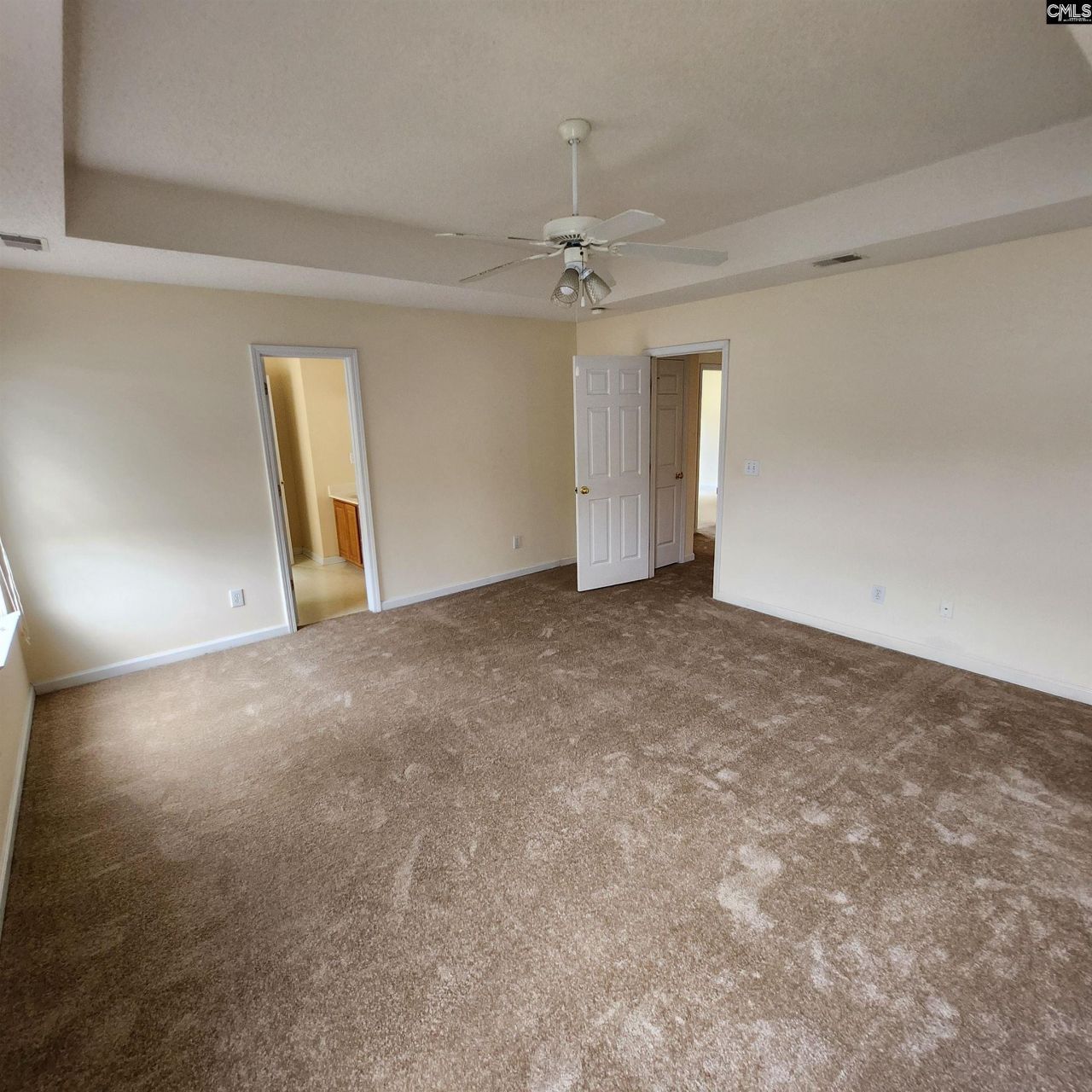 205 Bennington Circle  Photo 14