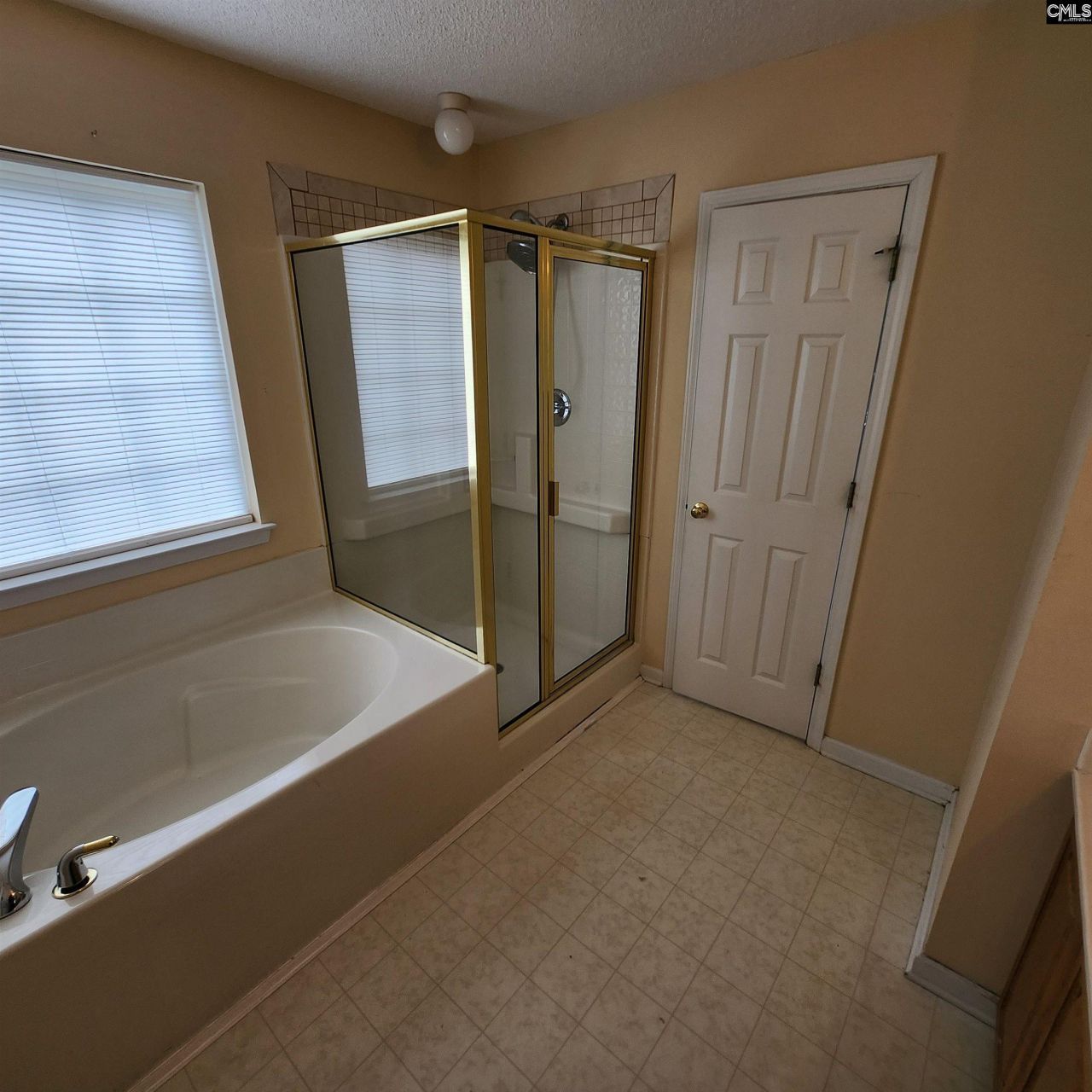 205 Bennington Circle  Photo 17