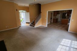 205 Bennington Circle  photo 4