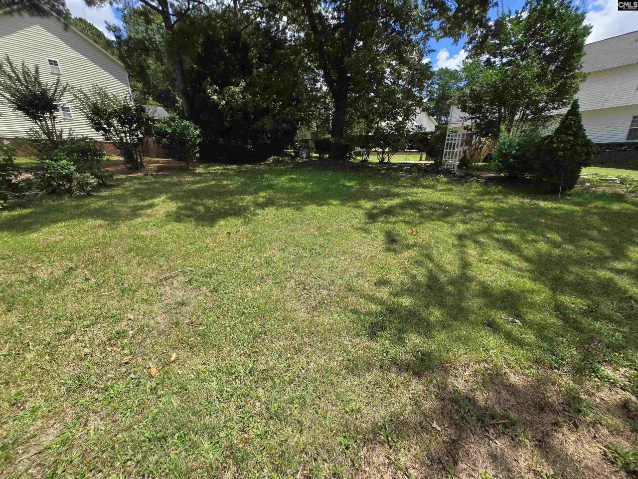 205 Bennington Circle  Photo 7