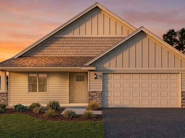 31692 Madison Road, Lindstrom, MN 55045