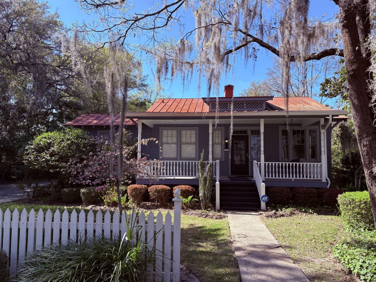 102 S Palmetto Street Photo 4