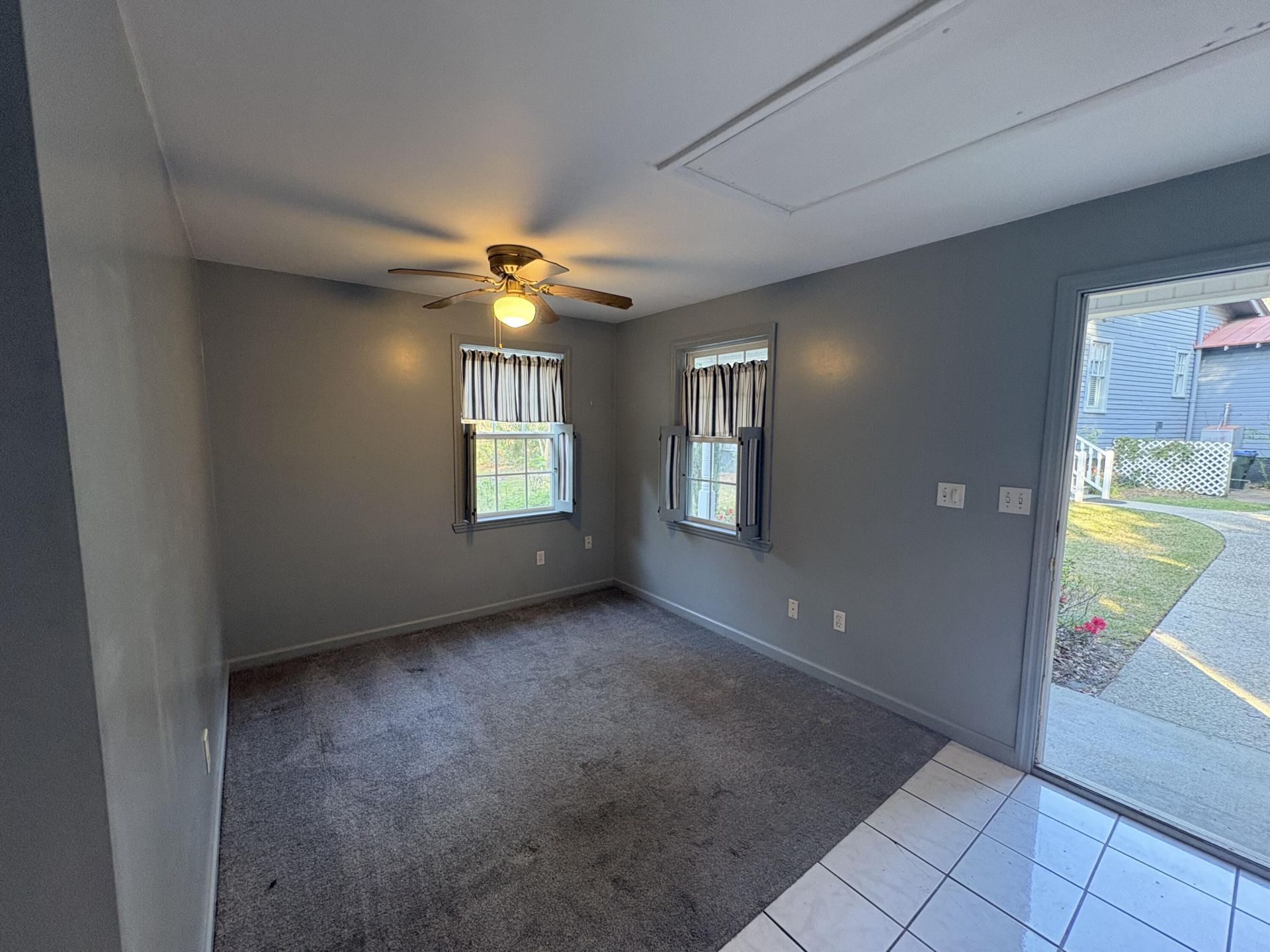 102 S Palmetto Street Photo 54