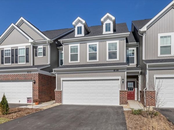 616 Switchgrass Lane, Unit 61005, Bolingbrook, IL 60490
