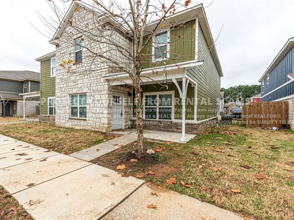 1287 N Corsica Drive , Fayetteville, AR 72704