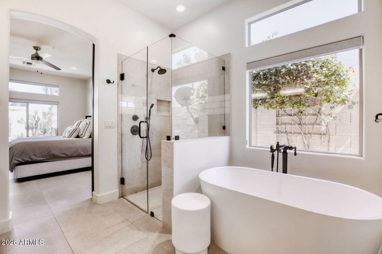 8854 E CALLE BUENA Vista Scottsdale, AZ 85255