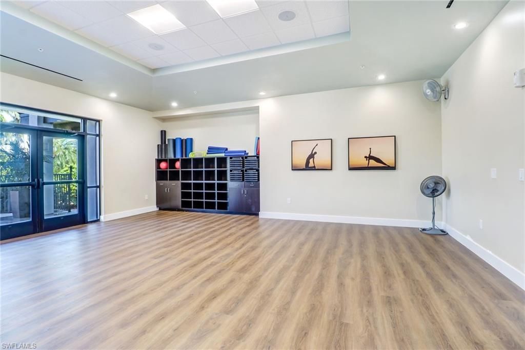 7340 Saint Ives Way, Unit 3201, Naples, FL 34104 Photo
