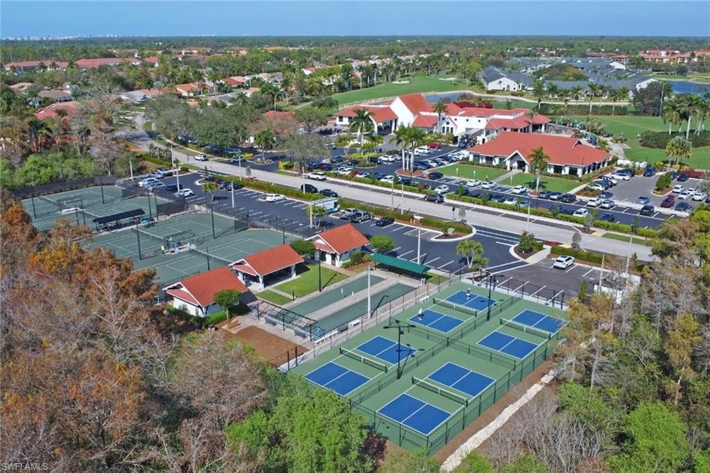 7340 Saint Ives Way, Unit 3201, Naples, FL 34104 Photo