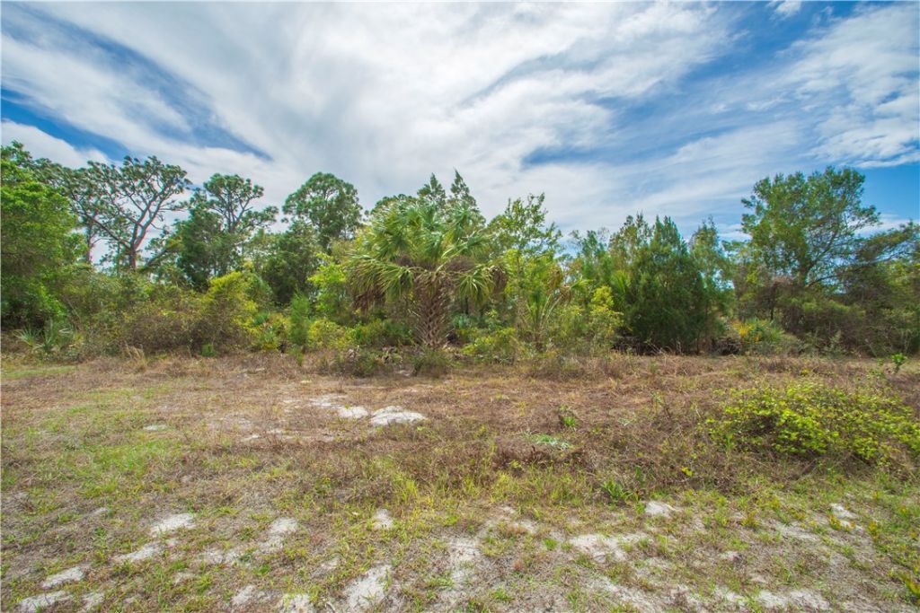 8065 126th Street, Sebastian, FL 32958 Photo