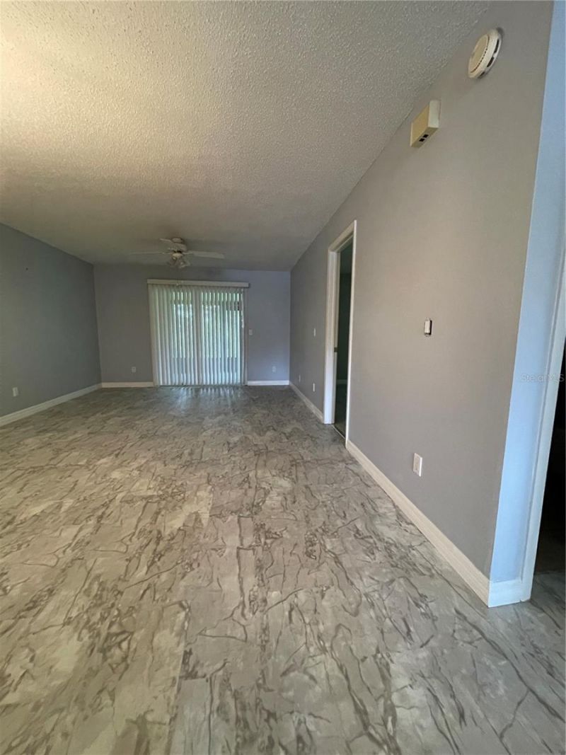 2807 48th Ave Dr W, Bradenton, FL 34207 Photo