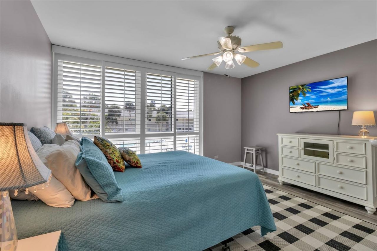 500 S Washington Drive, Unit 19B, Sarasota, FL 34236 Photo