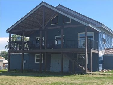 7318 Pine Woods Rd, Three Mile Bay, NY 13693