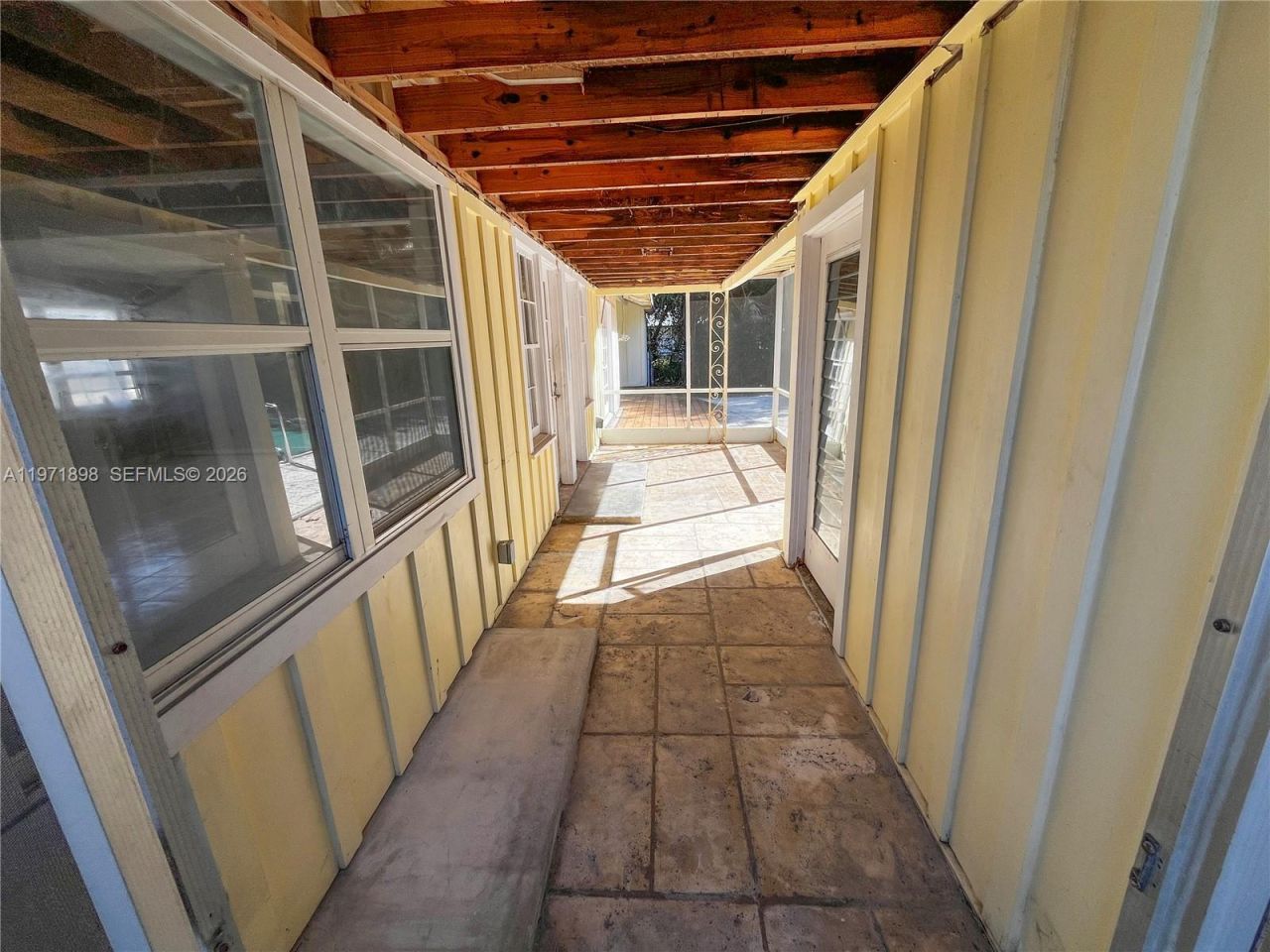 325 SW Manor Dr , Stuart, FL 34994 Photo