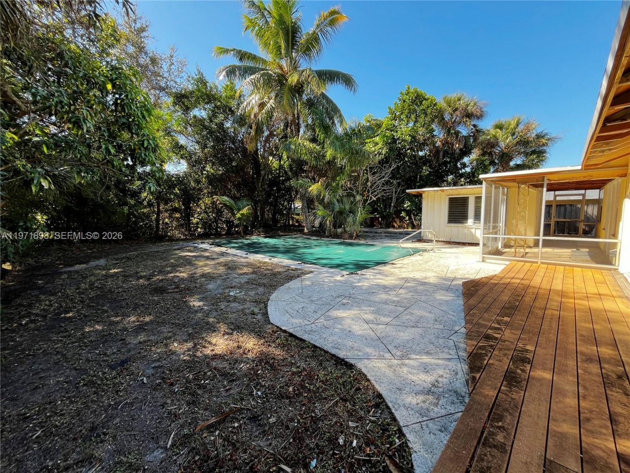 325 SW Manor Dr , Stuart, FL 34994 Photo