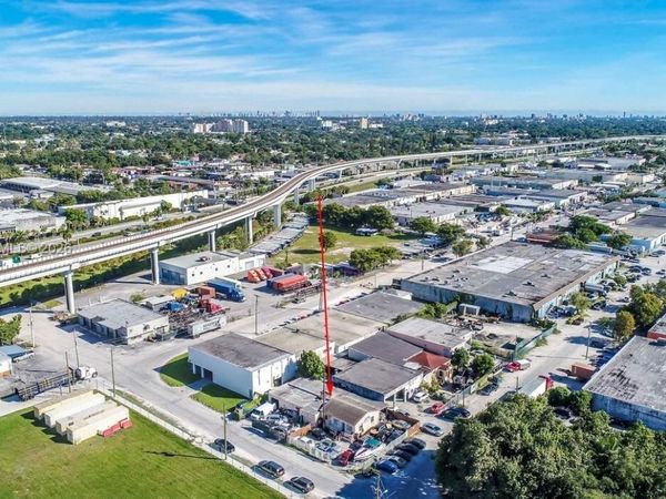 3705 NW 35th Ave , Miami, FL 33142