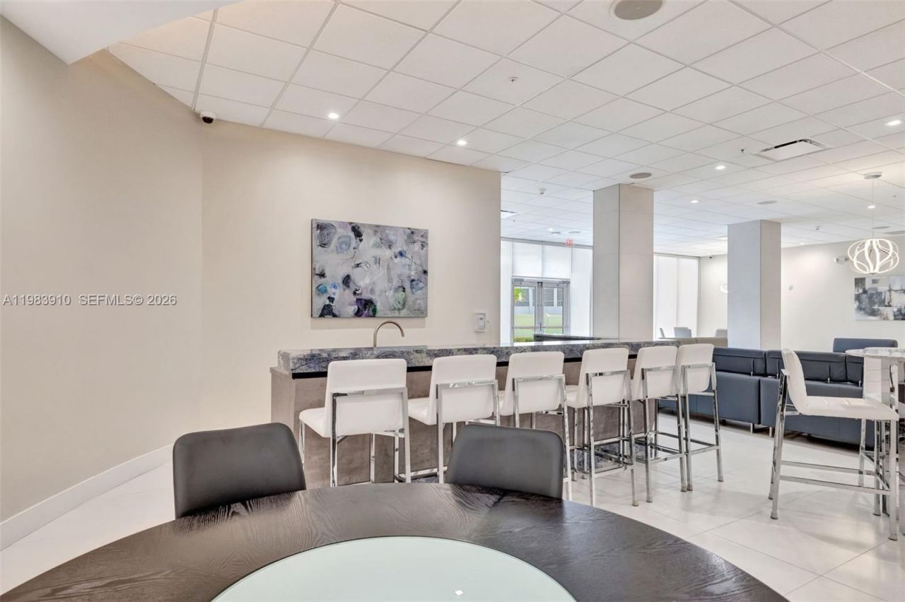 3001 S Ocean Dr, Unit 625, Hollywood, FL 33019 Photo