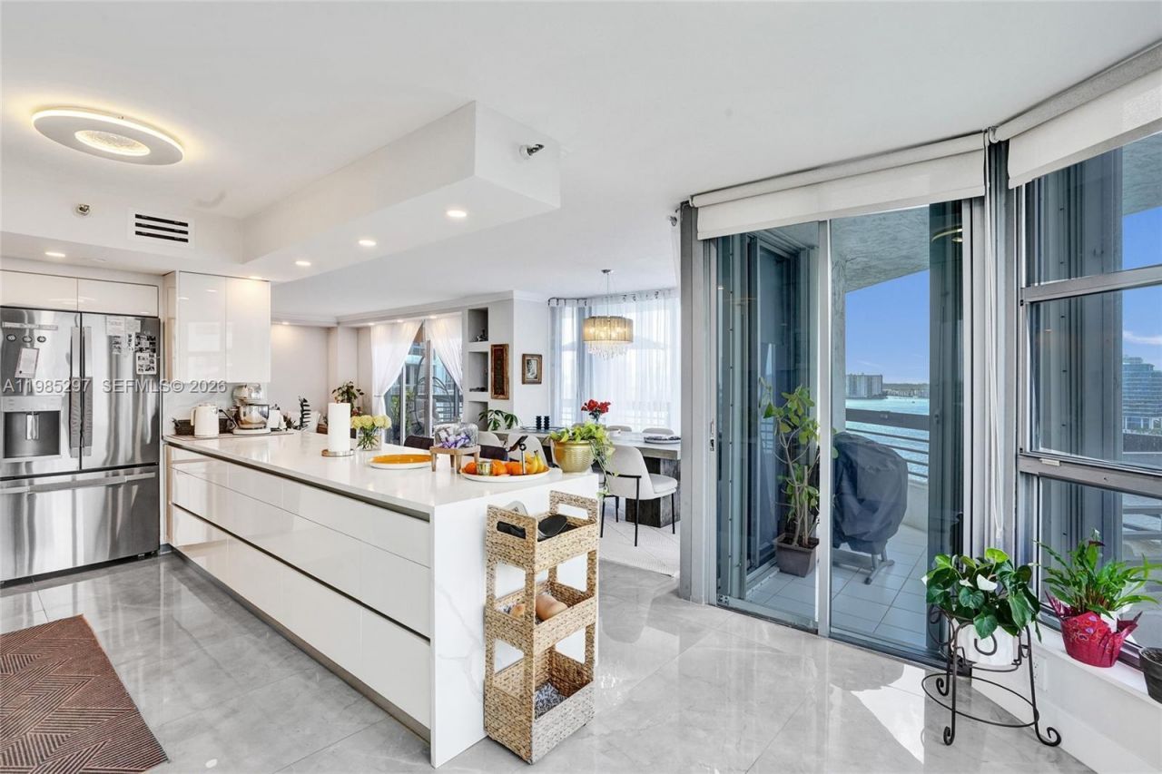 19101 NE 36th Ct , Unit 1805, Aventura, FL 33180 Photo