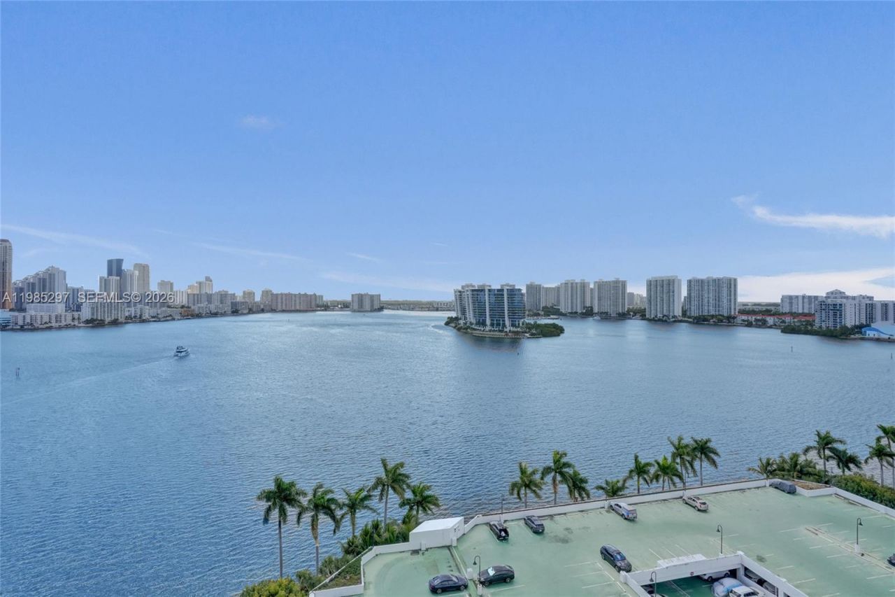 19101 NE 36th Ct , Unit 1805, Aventura, FL 33180 Photo