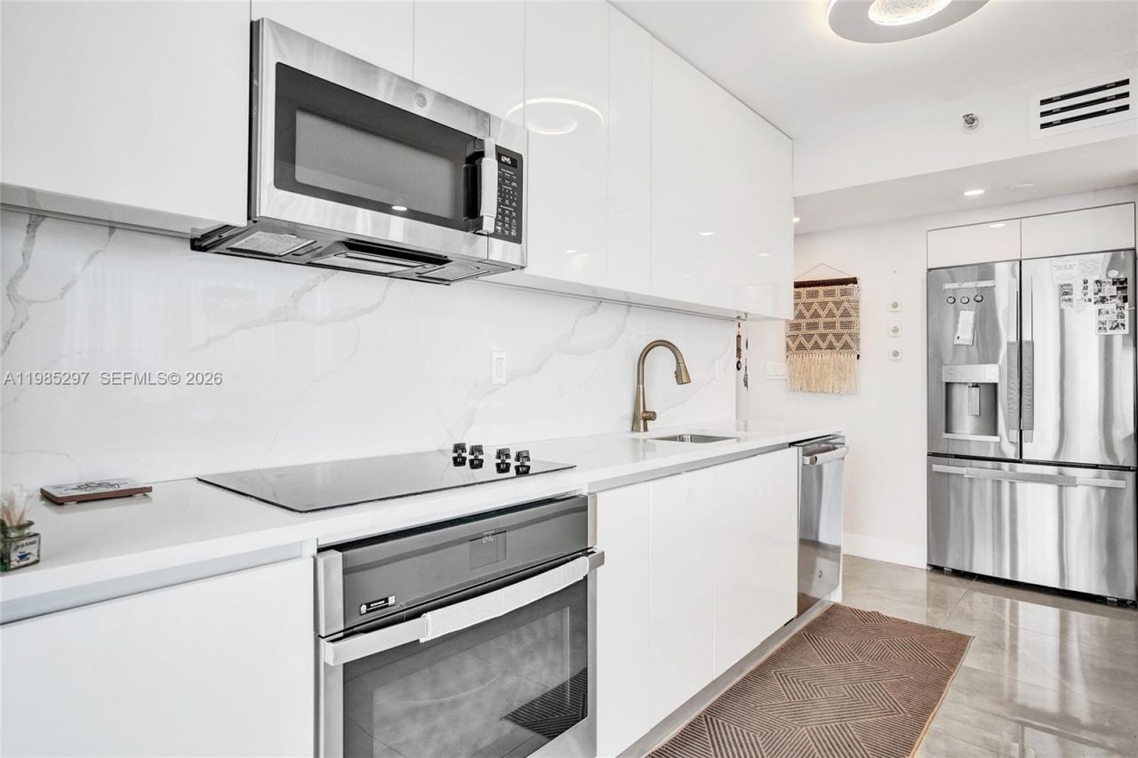 19101 NE 36th Ct , Unit 1805, Aventura, FL 33180 Photo