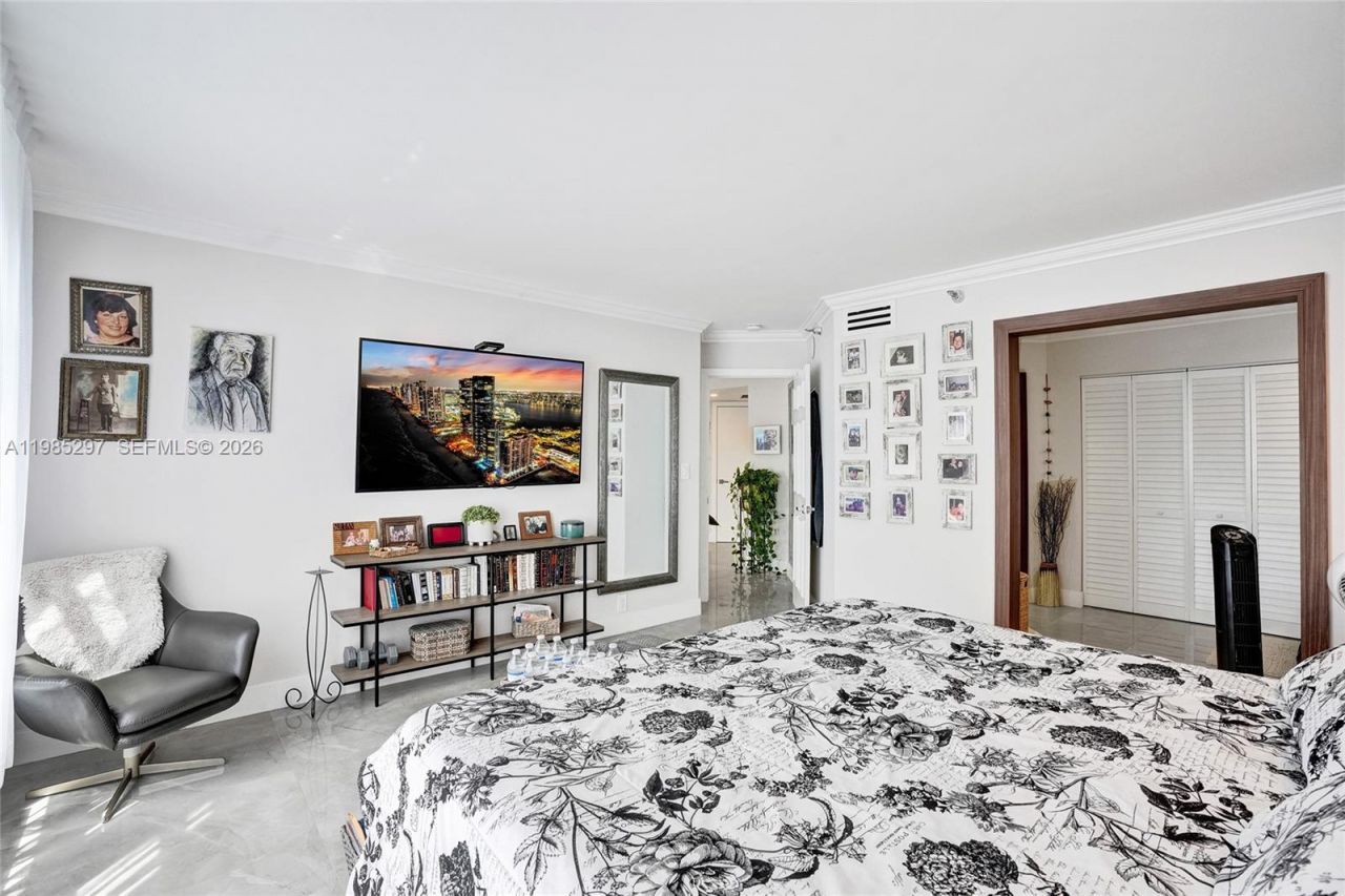 19101 NE 36th Ct , Unit 1805, Aventura, FL 33180 Photo