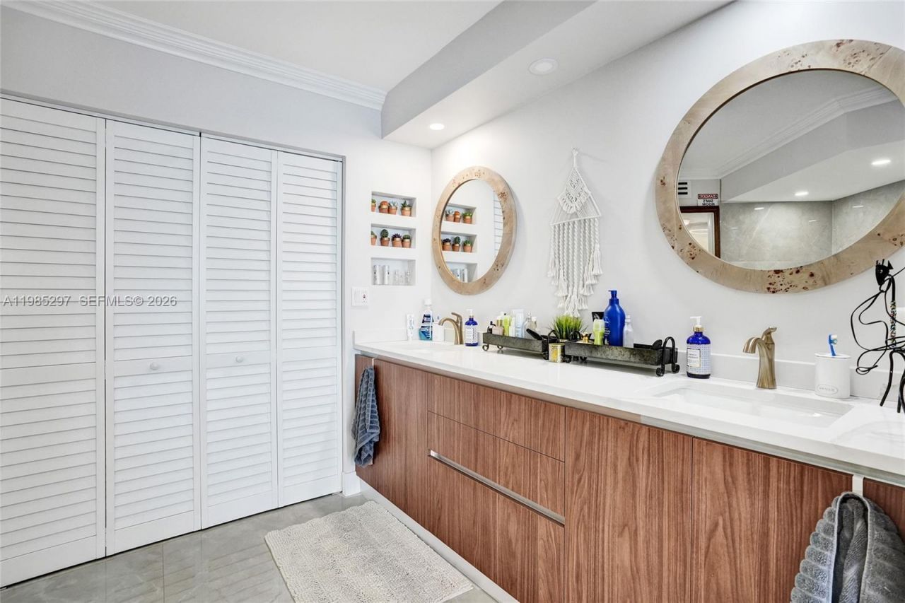 19101 NE 36th Ct , Unit 1805, Aventura, FL 33180 Photo