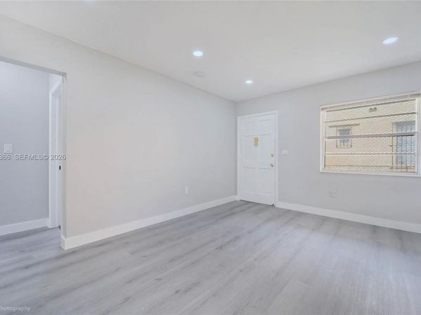 1057 NW 30th St , Unit 1059, Miami, FL 33127