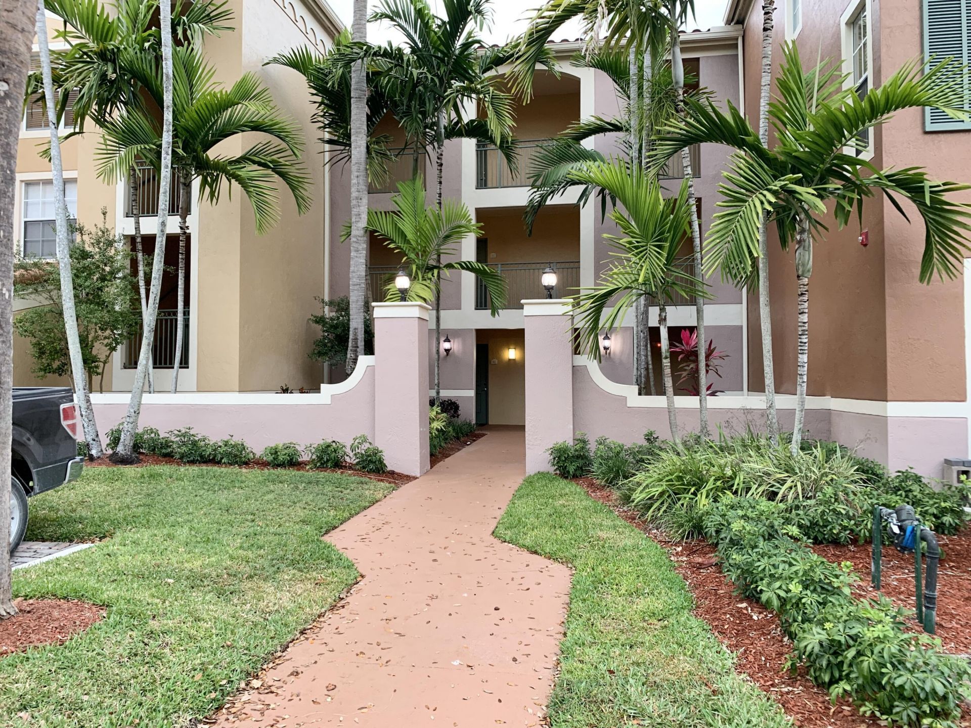 11730 St Andrews Place, Unit 203, Wellington, FL 33414 Photo