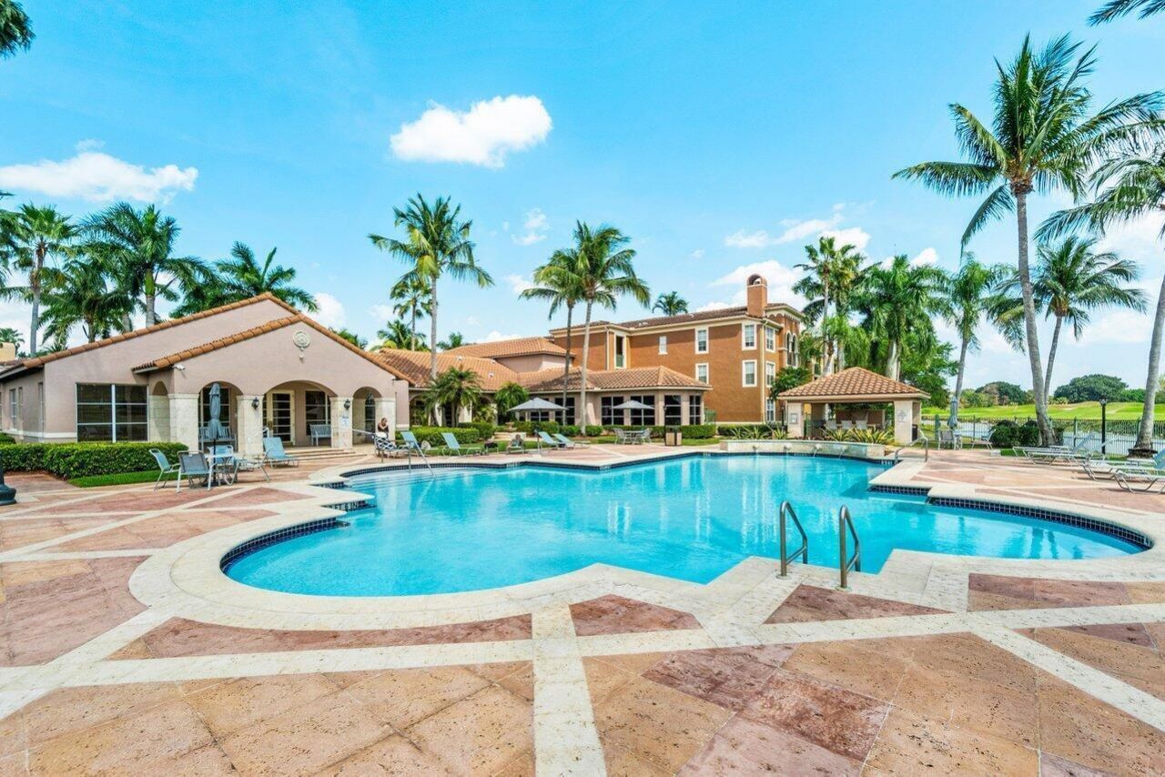 11730 St Andrews Place, Unit 203, Wellington, FL 33414 Photo