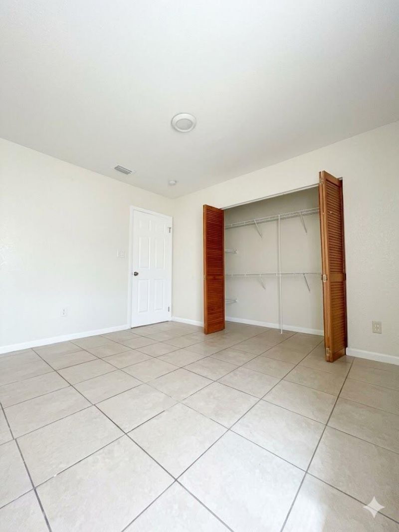 1009 SW Avenue E Place, Belle Glade, FL 33430 Photo