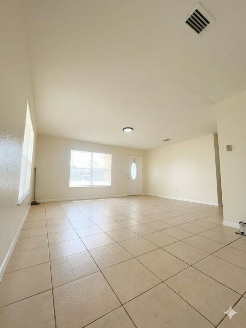 1009 SW Avenue E Place, Belle Glade, FL 33430 Photo