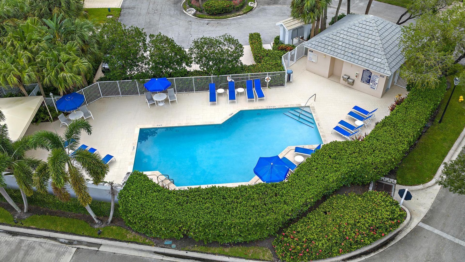 17 Commodore Place, Palm Beach Gardens, FL 33418 Photo