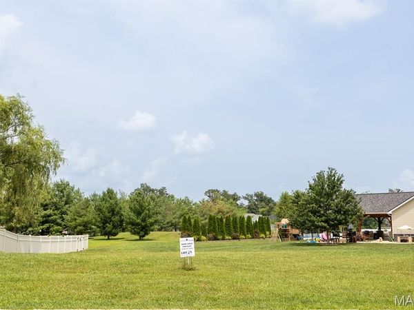 5902 Willow Oak Lane , Waterloo, IL 62298