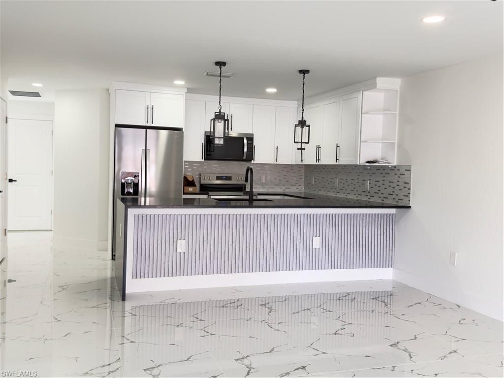 945 Homestead Rd S, Lehigh Acres, FL 33974 Photo