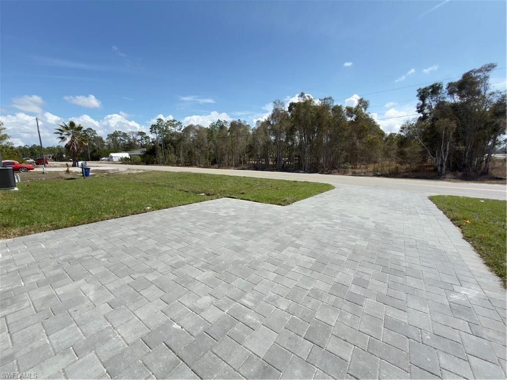 945 Homestead Rd S, Lehigh Acres, FL 33974 Photo