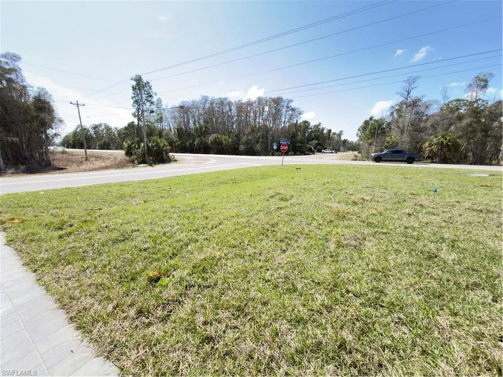 945 Homestead Rd S, Lehigh Acres, FL 33974 Photo