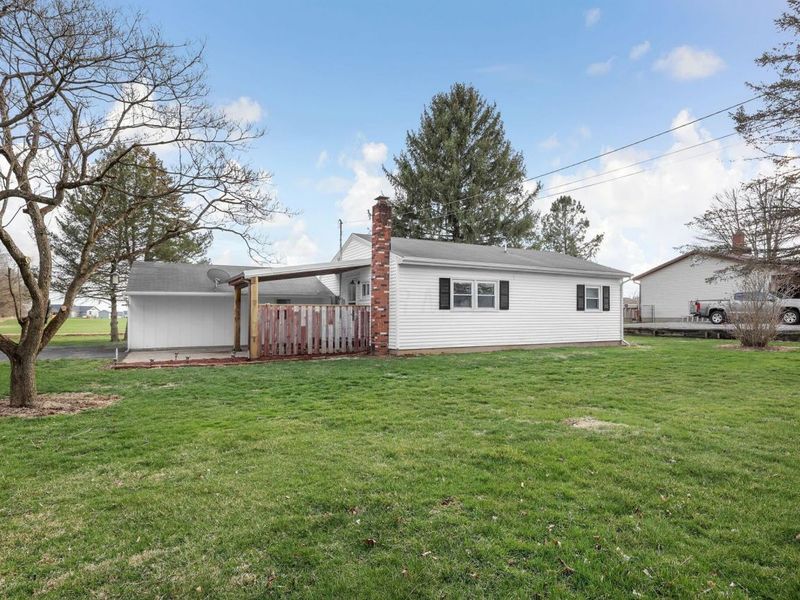 18 Watson Street, Fredericktown, OH 43019 Photo 2