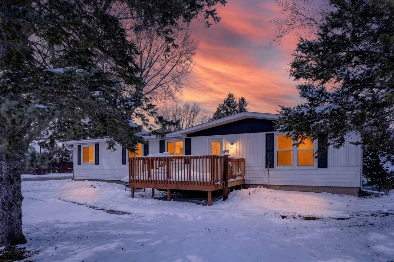 500 South Street, Clyman, WI 53016 Main Photo