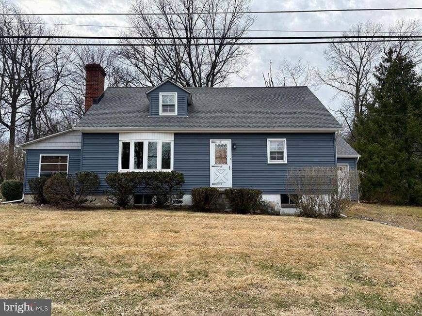 824 Kern Street, Bethlehem, PA 18015 Main Photo