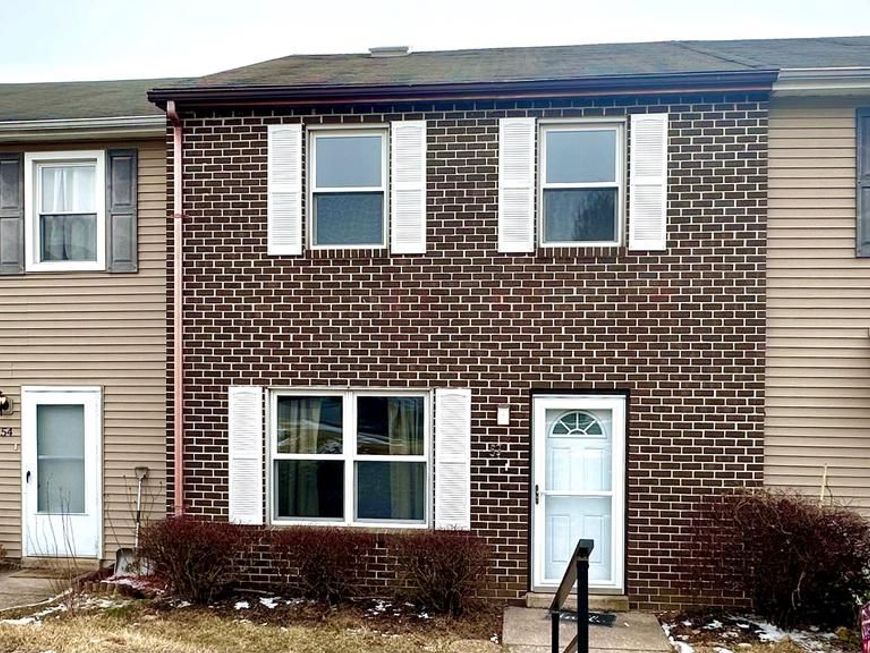 53 Eisenhower Circle , Whitehall, PA 18052 Main Photo