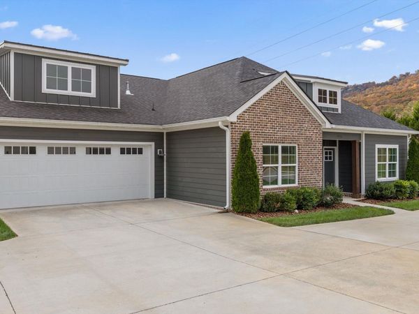 3356 Stone Creek Drive, Chattanooga, TN 37405