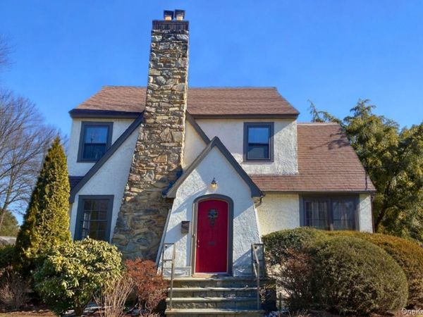 34 Maplewood Street , Larchmont, NY 10538