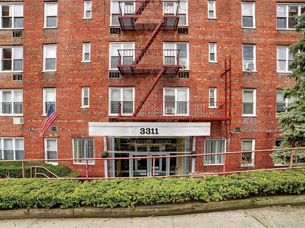 3311 Giles Place, Unit 2D, Bronx, NY 10463