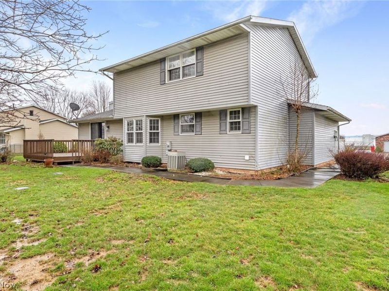 3845 Oakridge Drive NE, Louisville, OH 44641 Photo 27