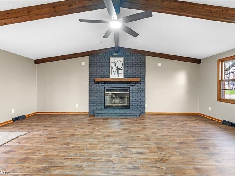 3845 Oakridge Drive NE, Louisville, OH 44641 Photo 5