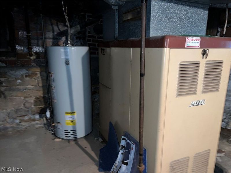 984 W Main Street, Sugarcreek, OH 44681 Photo 22