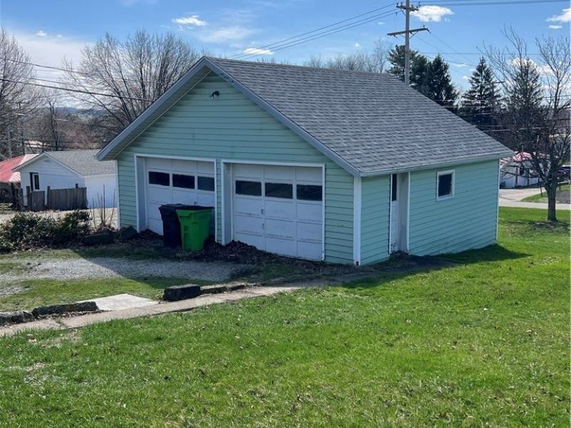 984 W Main Street, Sugarcreek, OH 44681 Photo 40