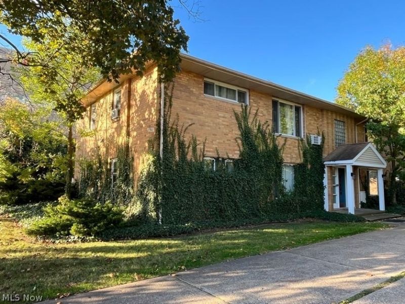 1560 Wagar Road, Rocky River, OH 44116 Photo 3