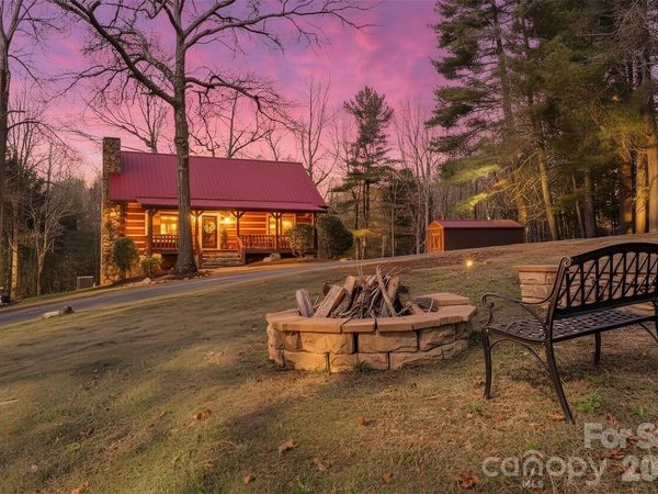 350 Starnes Circle Drive , Taylorsville, NC 28681