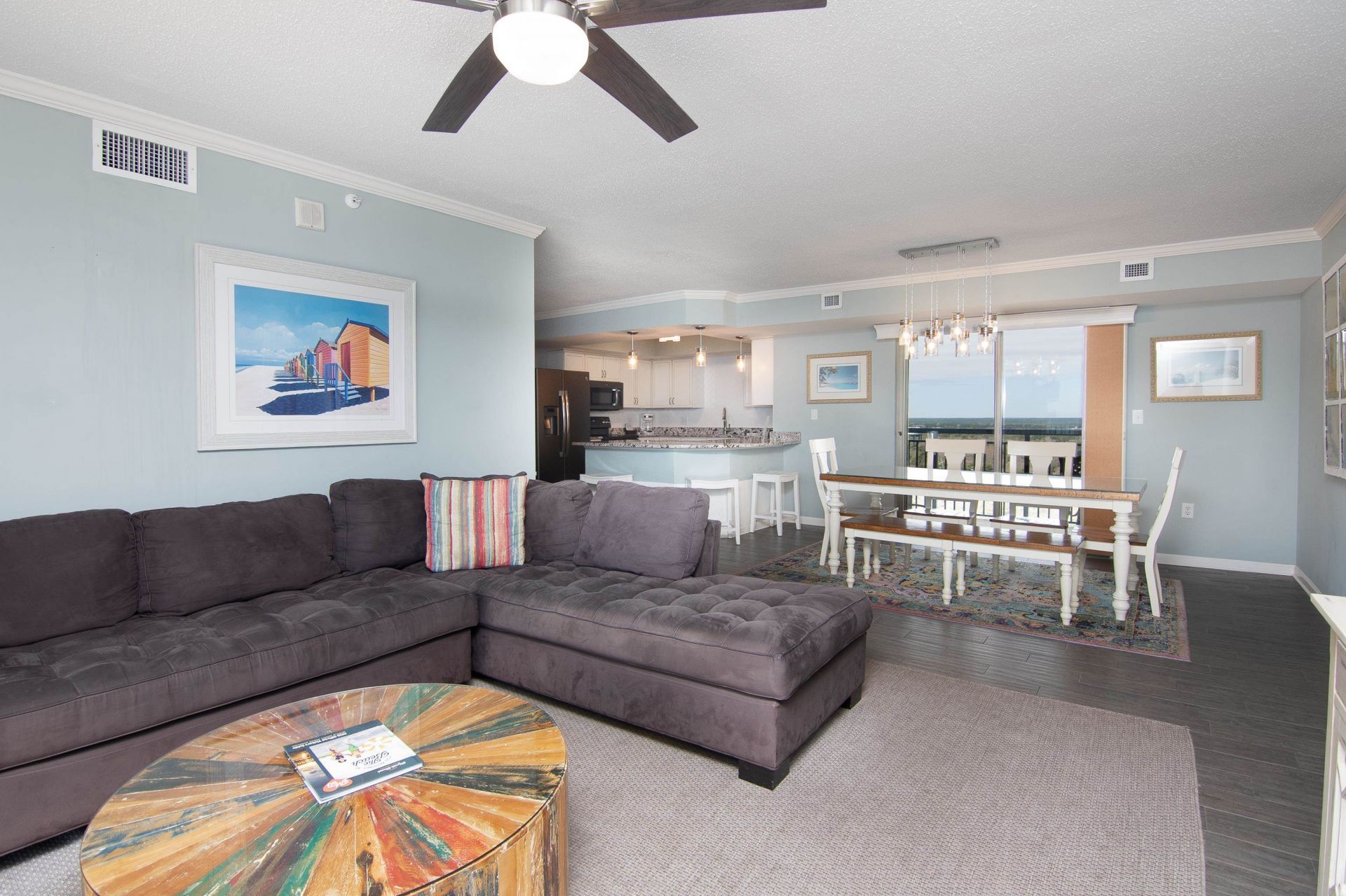 8560 Queensway Blvd. Photo 11